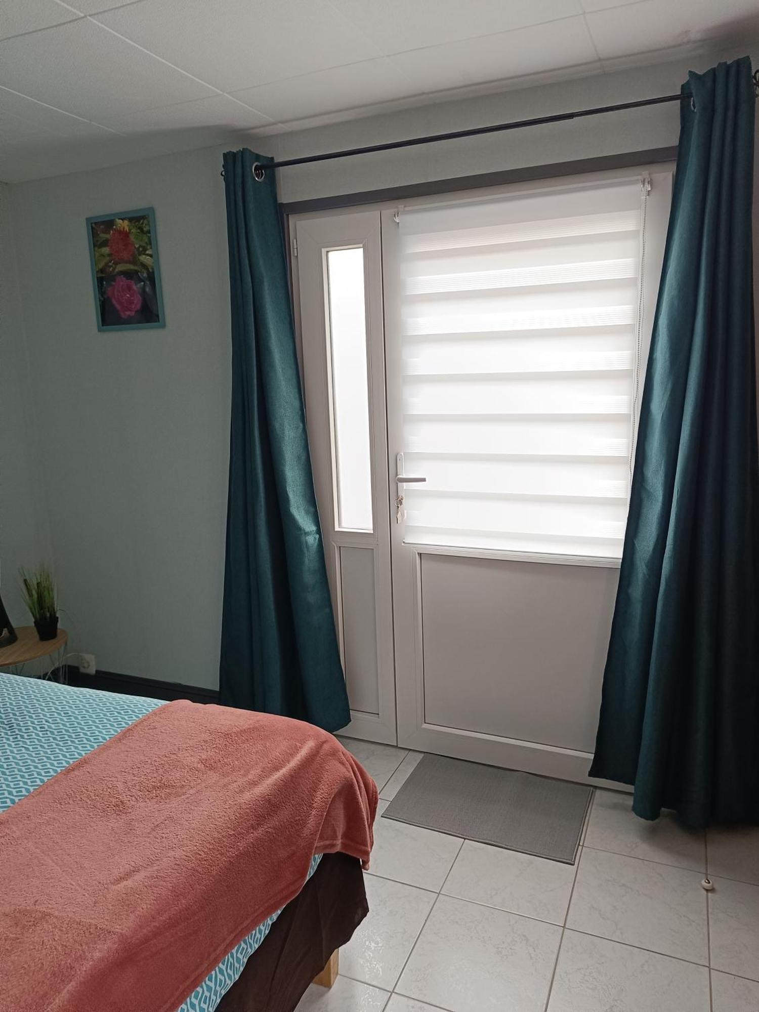 L'Accueil Bed & Breakfast Gueron ภายนอก รูปภาพ